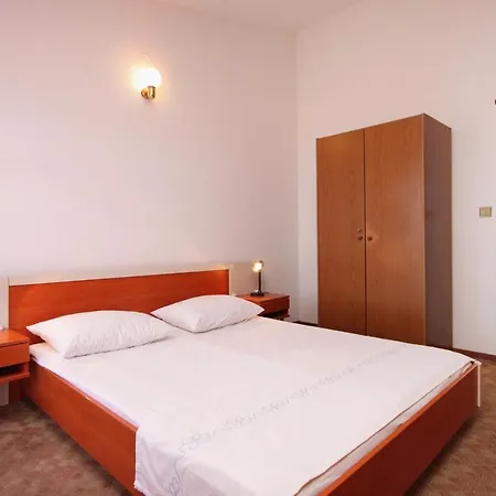 アパート 9227c *